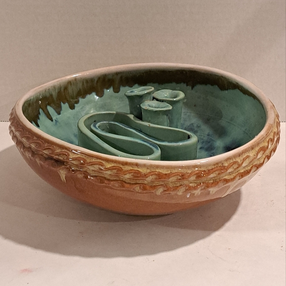 Vintage ceramic green ikebana vase, green flower vase. Made in Hungary. - Picture 1 of 8